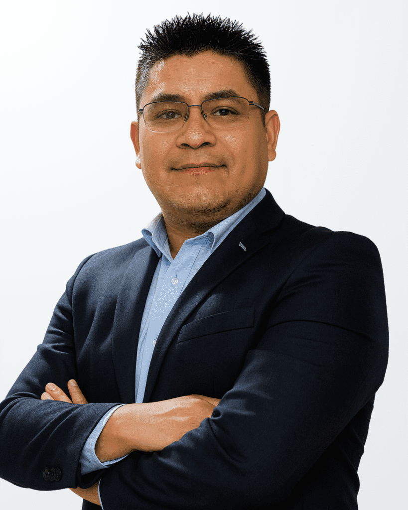 Iván Avilés   

Chief Commercial Officer (CCO)